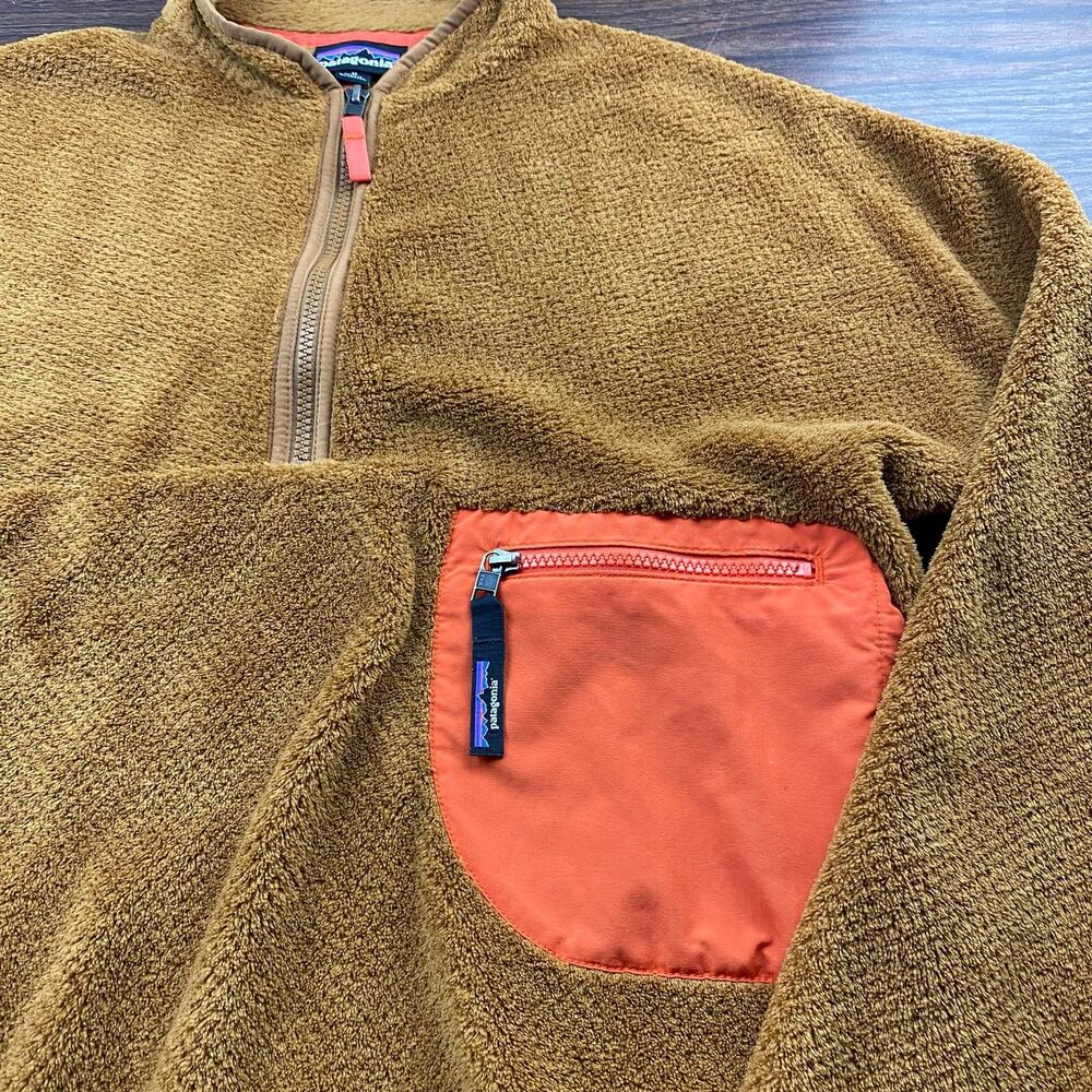 Patagonia Brown and Orange Teddy Jacket with Plush Fleece - Picture 6 of 12